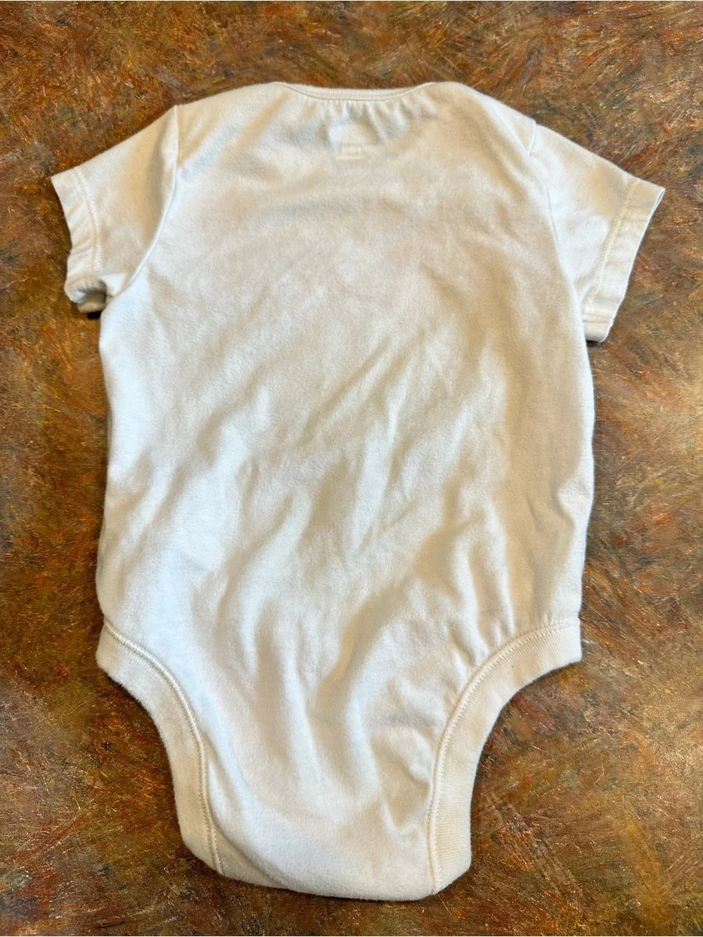 🤑EU Old Navy Rainbow Peace Bodysuit Onesie🤑